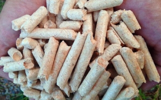 生物質(zhì)為什么要做成顆粒燃料后再燃燒?