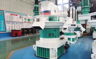 看這里！鋸末顆粒機粉料多的原因及改進方法！